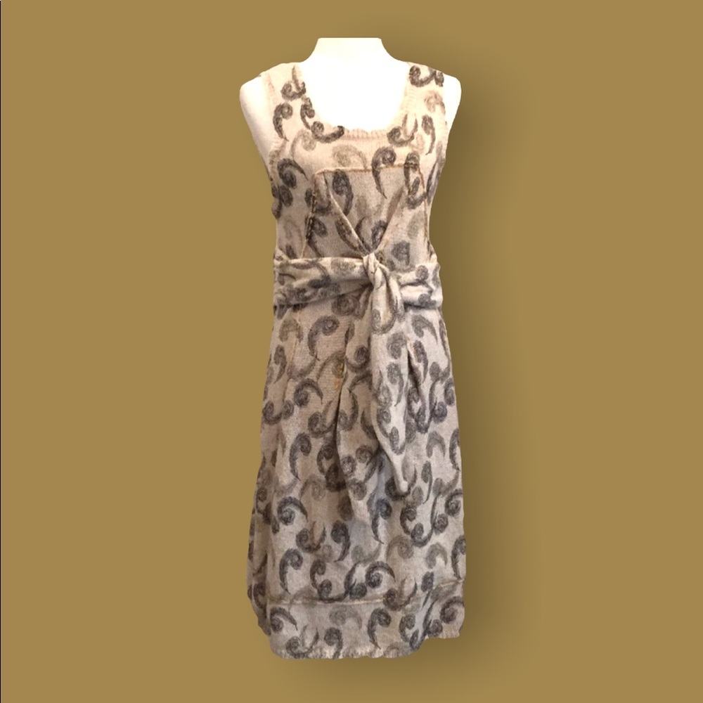Sleeping On Snow Sleeveless Sweater Dress